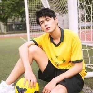 何咚咚前女友爆料视频在线观看,揭秘昔日恋情内幕